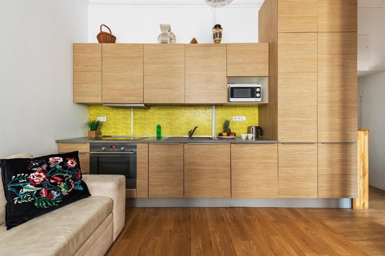 Miodowa Street P&O Serviced Apartments Warsaw Exterior photo